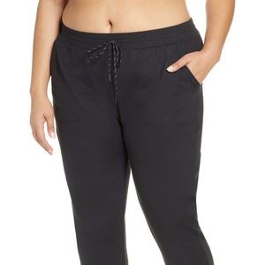 Zella Plus size women’s Jogger NWT